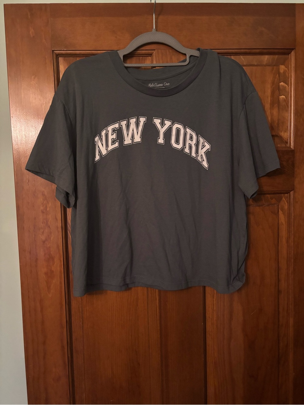 Rebellious One Charcoal 'New York' Cropped Tee